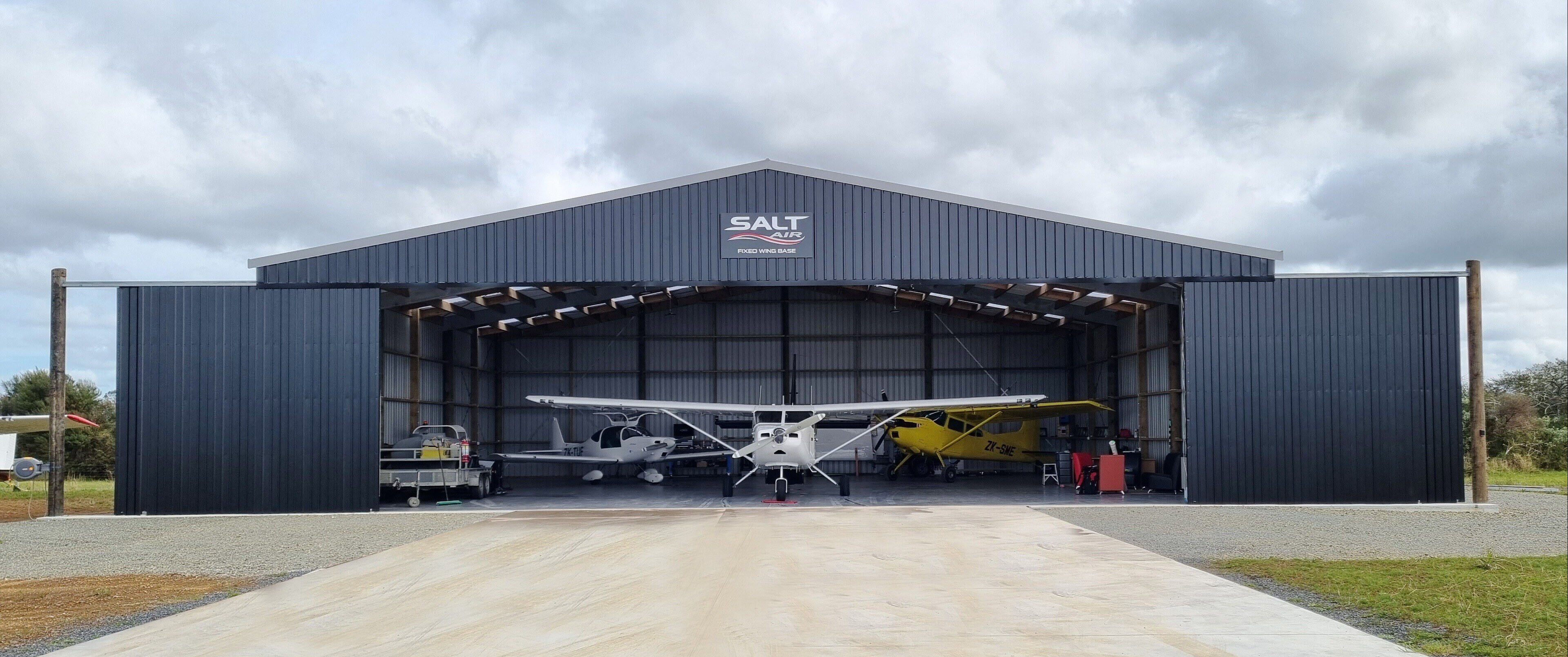 Grant Harnish, aircraft hangar, kerikeri-1